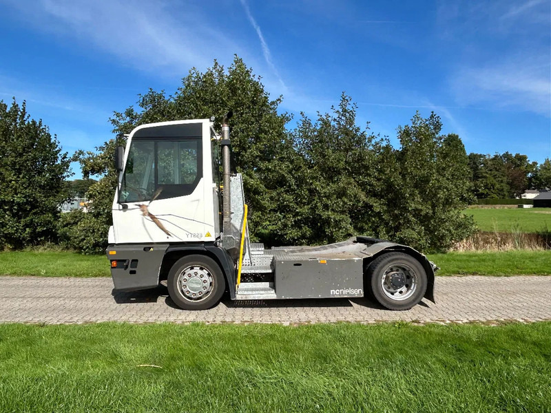Terberg YT 223 | LOW HOURS | AIRCO | MEGA LOW LOADER | - Terminaltraktor: bilde 4 Terberg YT 223 | LOW HOURS | AIRCO | MEGA LOW LOADER | - Terminaltraktor: bilde 4