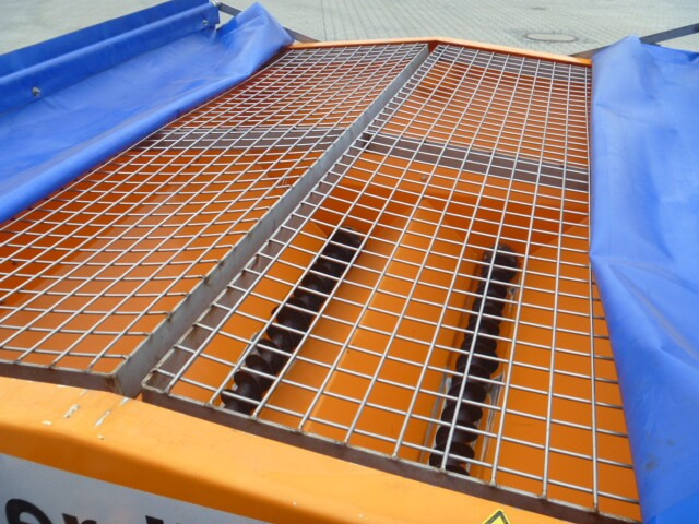 Unimog Salzstreuer Gmeiner STA2500TC FS - Sandstrøer: bilde 5 Unimog Salzstreuer Gmeiner STA2500TC FS - Sandstrøer: bilde 5