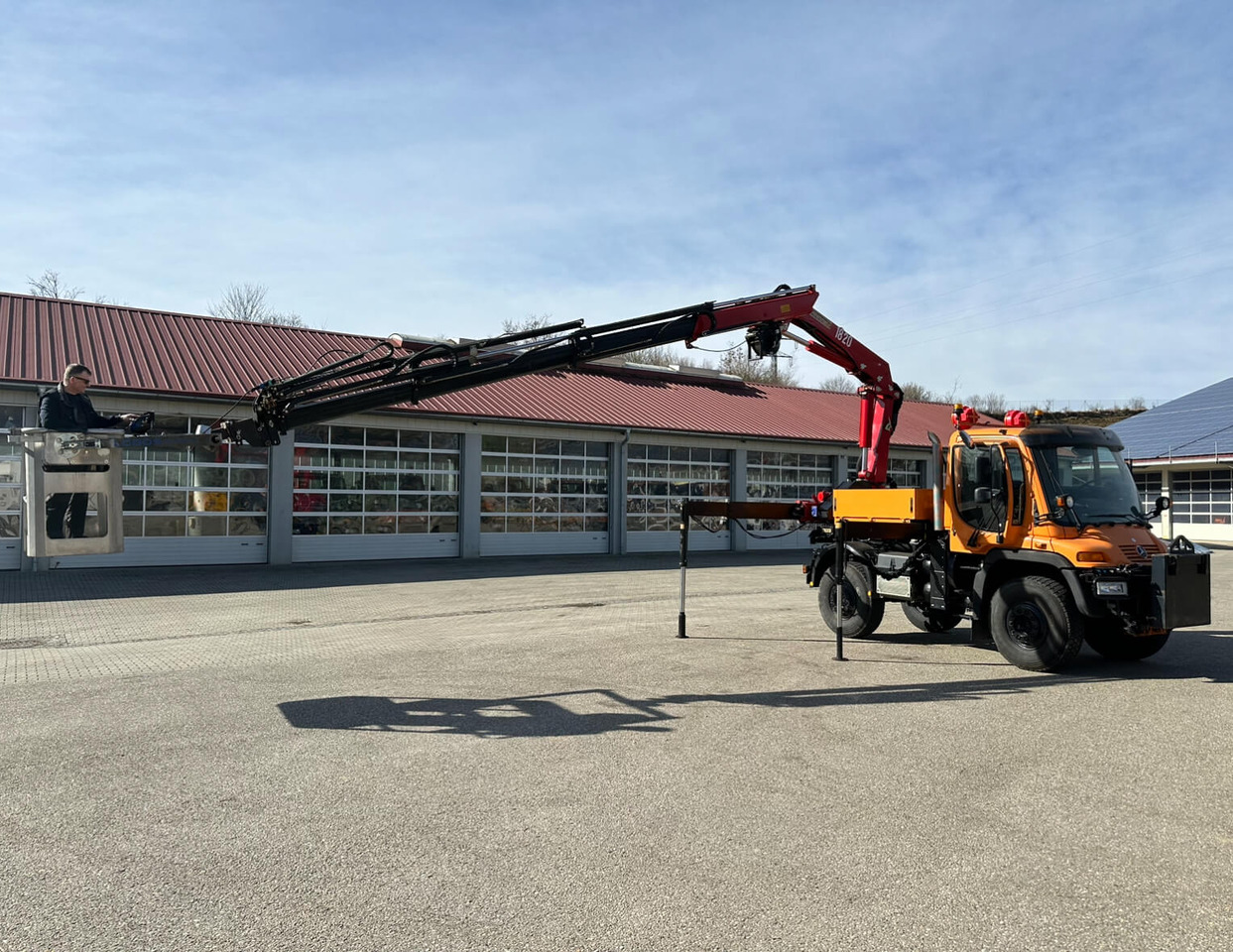 Unimog 400 - U400 405 25177 mit Wechselkran Merced - Utility-/ Spesiell maskin: bilde 2 Unimog 400 - U400 405 25177 mit Wechselkran Merced - Utility-/ Spesiell maskin: bilde 2