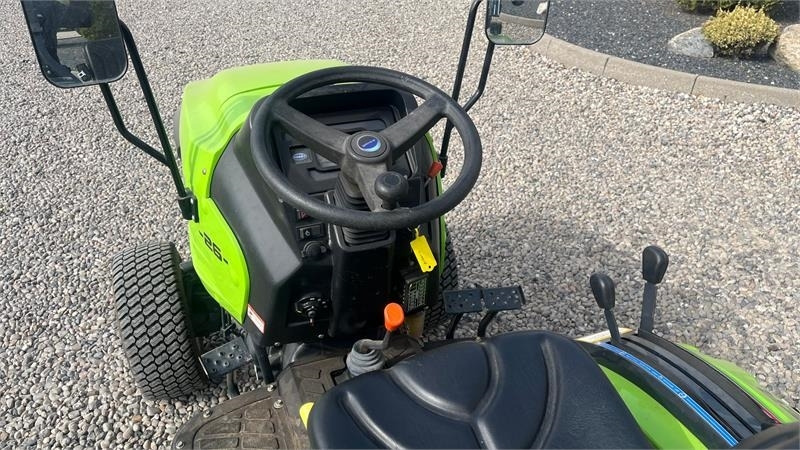 Avenger 26 Med frontvægt og MOMSFRI - Kommunale traktor: bilde 5 Avenger 26 Med frontvægt og MOMSFRI - Kommunale traktor: bilde 5