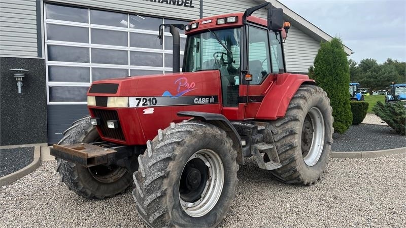 Case IH Magnum 7210 PRO PRO model, og en ejers traktor fra  - Traktor: bilde 2 Case IH Magnum 7210 PRO PRO model, og en ejers traktor fra  - Traktor: bilde 2