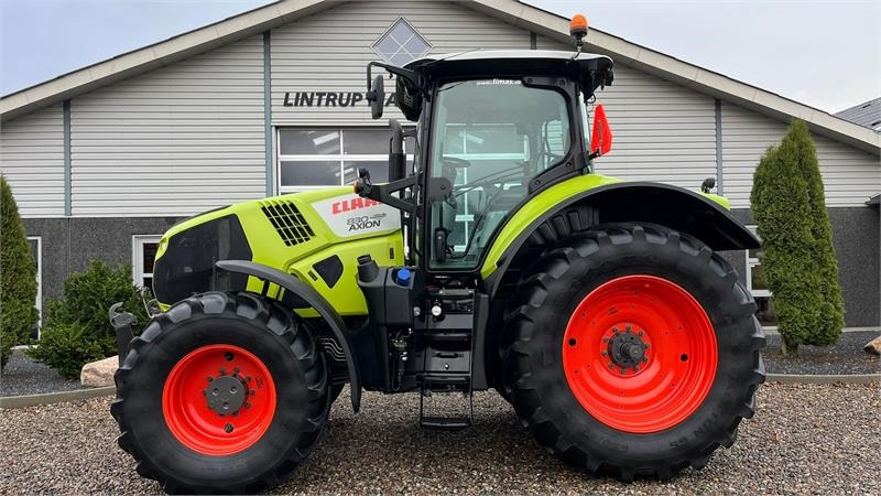 Claas Axion 830 Med frontlift. Velholdt traktor. - Traktor: bilde 1 Claas Axion 830 Med frontlift. Velholdt traktor. - Traktor: bilde 1
