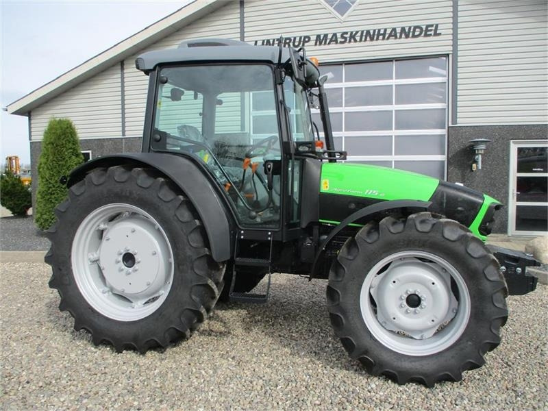 Deutz-fahr Agrofarm 115G New and Unused tractor with 30F+30R - Traktor: bilde 2 Deutz-fahr Agrofarm 115G New and Unused tractor with 30F+30R - Traktor: bilde 2