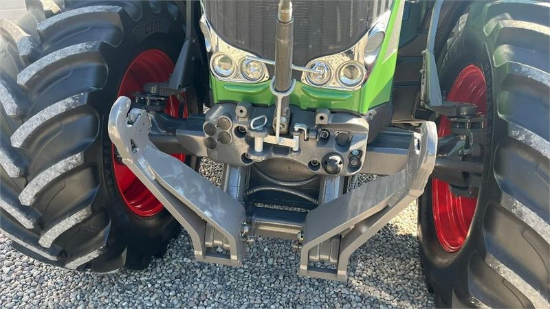 Fendt 828 Profi model. Meget flot traktor med nye fordæ - Traktor: bilde 4 Fendt 828 Profi model. Meget flot traktor med nye fordæ - Traktor: bilde 4