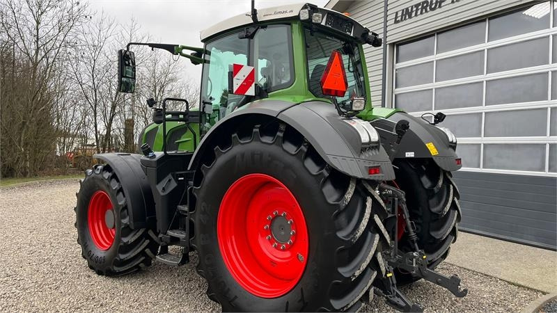 Fendt 828 Vario S4 Profi Plus Med frontlift - Traktor: bilde 3 Fendt 828 Vario S4 Profi Plus Med frontlift - Traktor: bilde 3