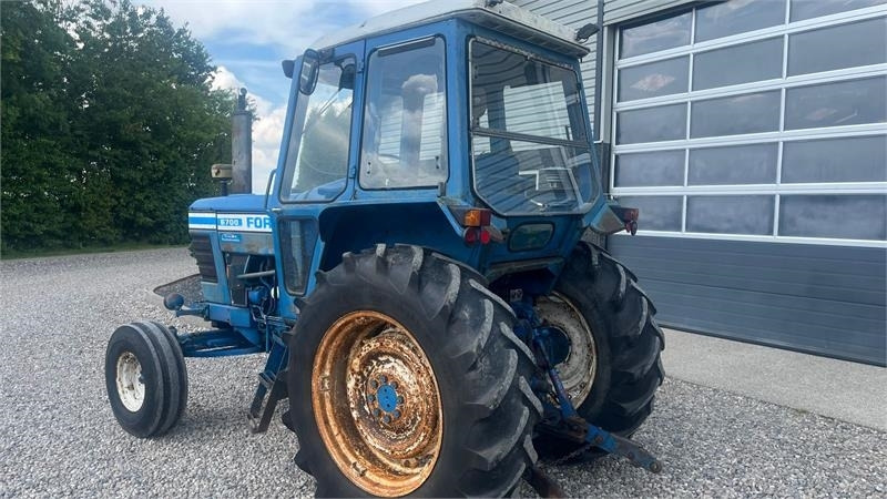 Ford 6700 - Traktor: bilde 3 Ford 6700 - Traktor: bilde 3