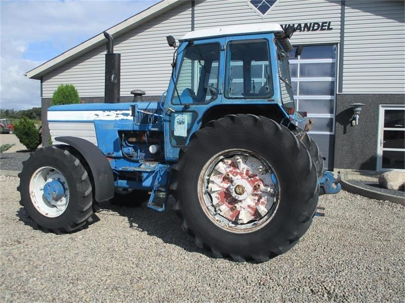 Ford TW 25 Regulær - Traktor: bilde 2 Ford TW 25 Regulær - Traktor: bilde 2