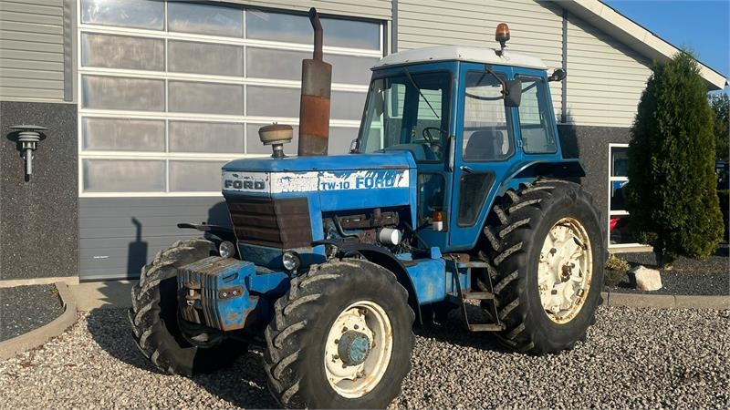 Ford TW10 Meget original 4wd Ford TW10. - Traktor: bilde 2 Ford TW10 Meget original 4wd Ford TW10. - Traktor: bilde 2