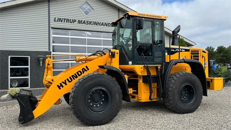 Hyundai 757-9A XTD med lang-arm. En-ejeres maskine med Loc - Hjullaster: bilde 5 Hyundai 757-9A XTD med lang-arm. En-ejeres maskine med Loc - Hjullaster: bilde 5