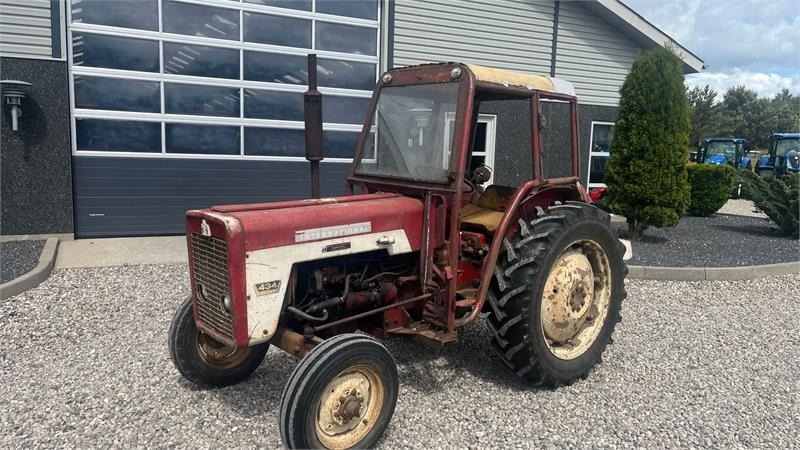 IH 434 - Traktor: bilde 2 IH 434 - Traktor: bilde 2
