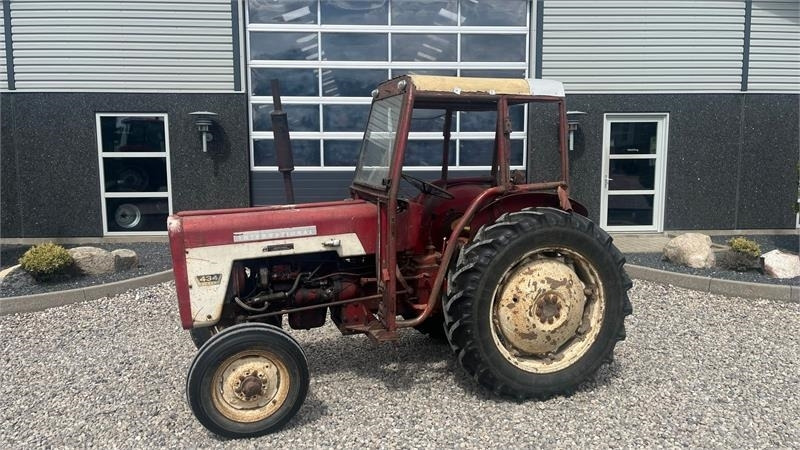 IH 434 - Traktor: bilde 1 IH 434 - Traktor: bilde 1