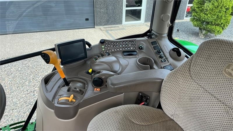 Traktor John Deere 6135R Krybegear, frontlift, TLS Affjedret foraksel: bilde 6 Traktor John Deere 6135R Krybegear, frontlift, TLS Affjedret foraksel: bilde 6
