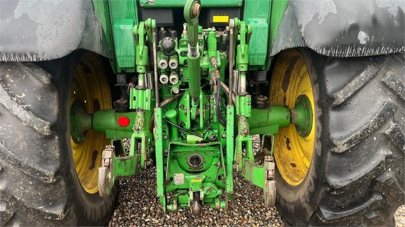 John Deere 6620 TLS PowerQuad - Traktor: bilde 4 John Deere 6620 TLS PowerQuad - Traktor: bilde 4