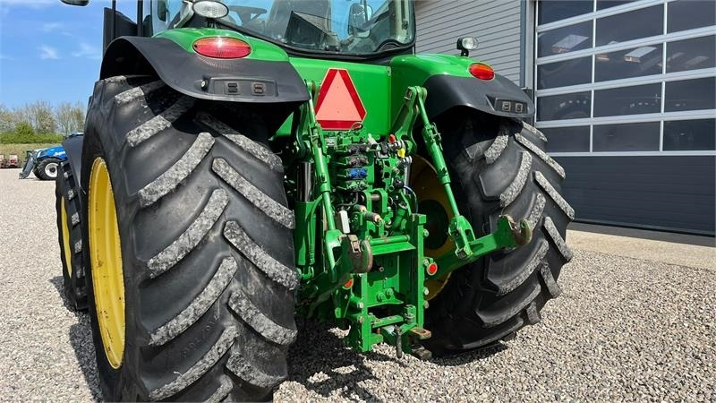 John Deere 7230R Med frontlift. Stor stærk traktor til små pe - Traktor: bilde 4 John Deere 7230R Med frontlift. Stor stærk traktor til små pe - Traktor: bilde 4
