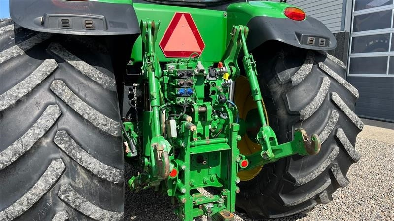 John Deere 7230R Med frontlift. Stor stærk traktor til små pe - Traktor: bilde 5 John Deere 7230R Med frontlift. Stor stærk traktor til små pe - Traktor: bilde 5