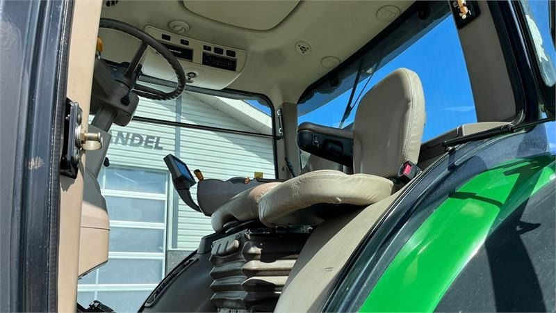 John Deere 8345R Med frontlift - Traktor: bilde 4 John Deere 8345R Med frontlift - Traktor: bilde 4
