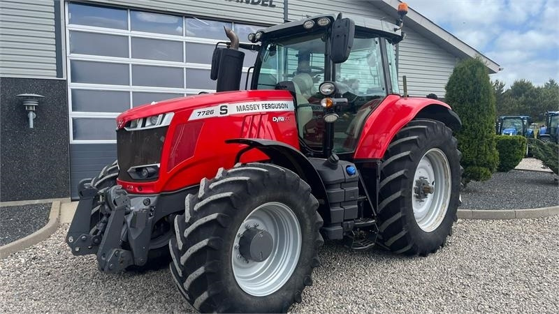 Massey Ferguson 7726 S DynaVT Med frontlift - Traktor: bilde 2 Massey Ferguson 7726 S DynaVT Med frontlift - Traktor: bilde 2