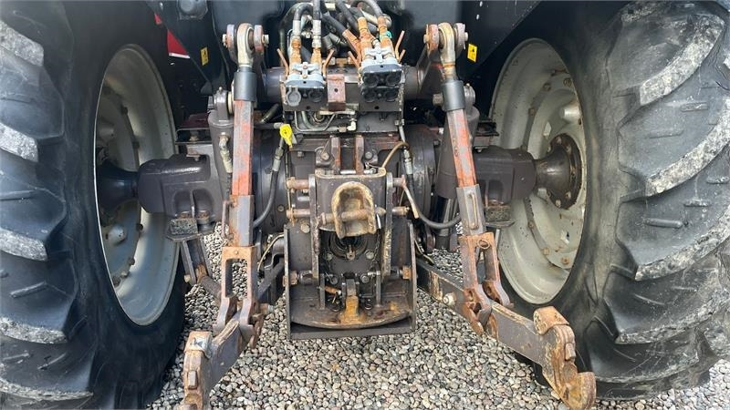 Massey Ferguson 8140 Dyna Shift - Traktor: bilde 4 Massey Ferguson 8140 Dyna Shift - Traktor: bilde 4