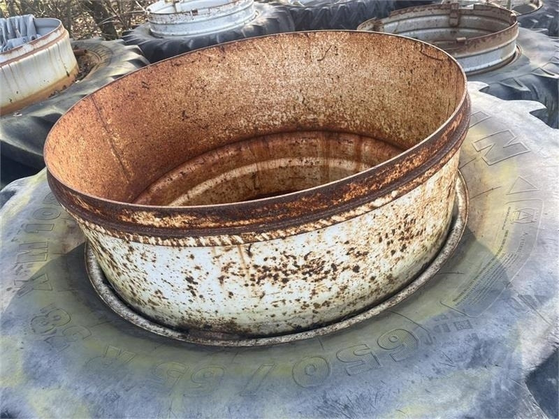 Michelin 650/65R38 Hvide med ring - Dekk for Landbruksteknikk: bilde 2 Michelin 650/65R38 Hvide med ring - Dekk for Landbruksteknikk: bilde 2