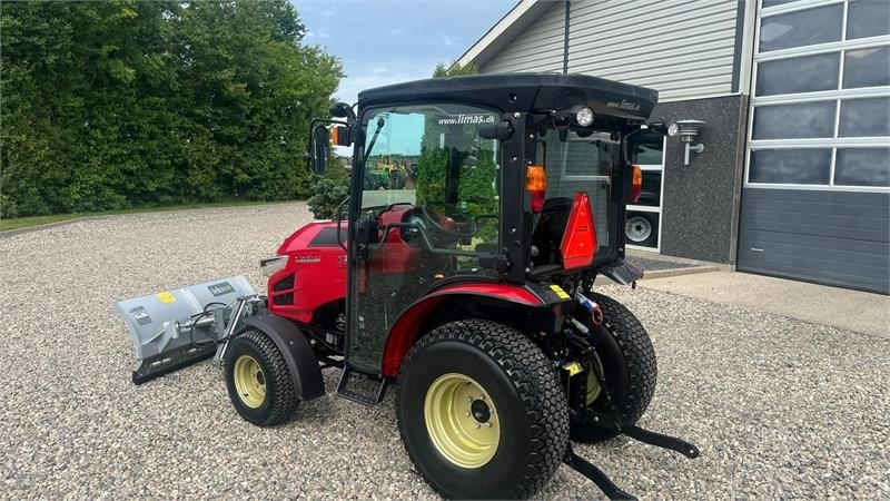 Yanmar YT 235H 4WD Snow Edition med sneplov og spreder - Traktor: bilde 3 Yanmar YT 235H 4WD Snow Edition med sneplov og spreder - Traktor: bilde 3