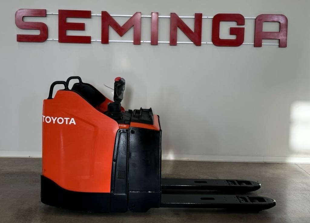 Toyota 10545 LPE200 - Lavtløftende truck: bilde 2 Toyota 10545 LPE200 - Lavtløftende truck: bilde 2