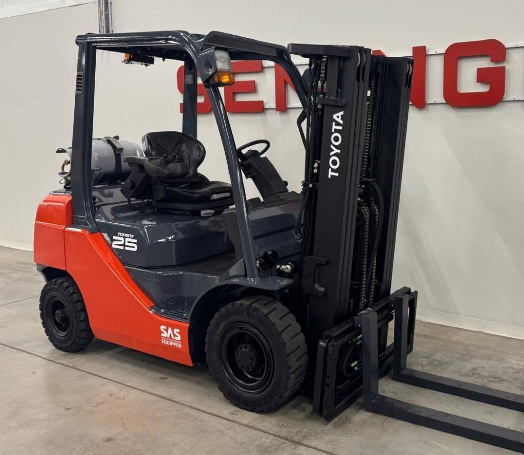 Toyota 10723 - 06-8FG25F - Gasstruck: bilde 1 Toyota 10723 - 06-8FG25F - Gasstruck: bilde 1