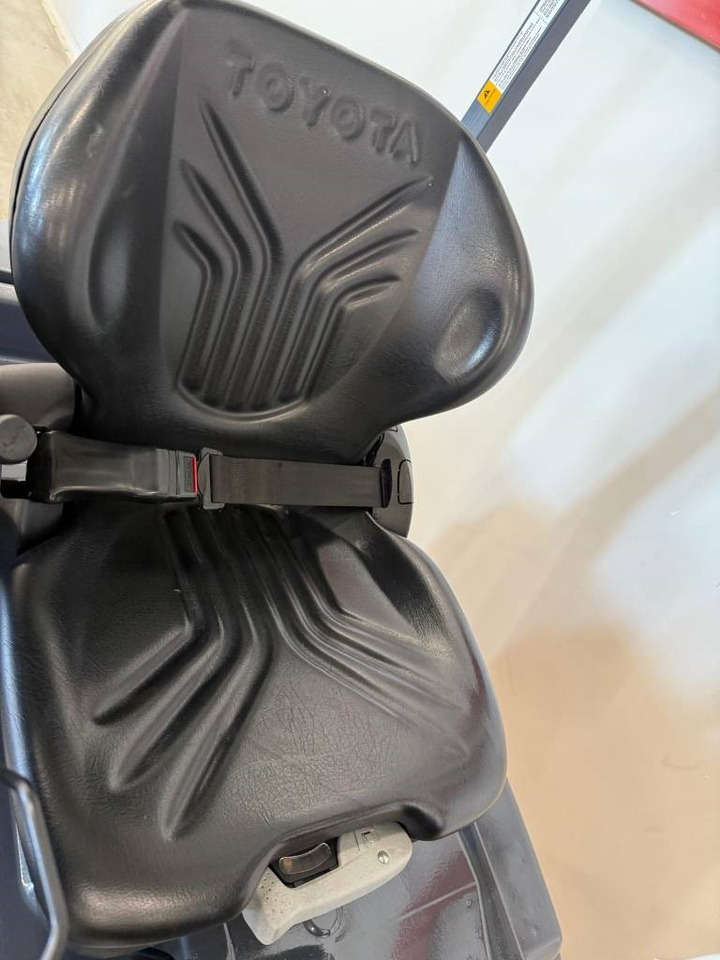 Toyota 10971 - 8FBM16T - El-truck: bilde 5 Toyota 10971 - 8FBM16T - El-truck: bilde 5