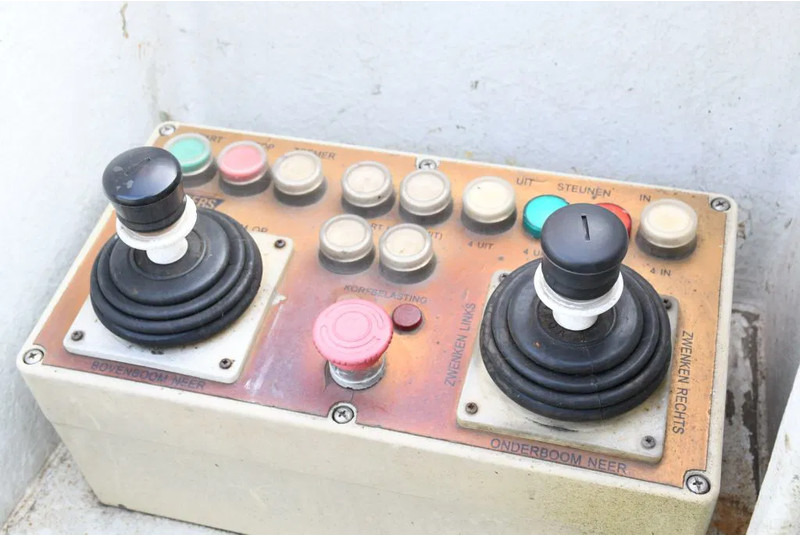 Leie Iveco EuroCargo 120 E18!! ARBEITSBUHNE/SKYWORKER/HOOGWERKER!!EURO5!! CUSTERS!! Iveco EuroCargo 120 E18!! ARBEITSBUHNE/SKYWORKER/HOOGWERKER!!EURO5!! CUSTERS!!: bilde 15 Leie Iveco EuroCargo 120 E18!! ARBEITSBUHNE/SKYWORKER/HOOGWERKER!!EURO5!! CUSTERS!! Iveco EuroCargo 120 E18!! ARBEITSBUHNE/SKYWORKER/HOOGWERKER!!EURO5!! CUSTERS!!: bilde 15