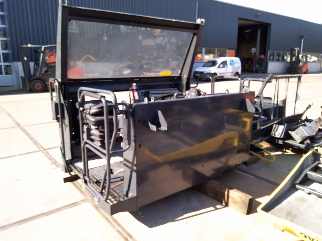 Bomag BM2000-75 - - Karosseri og eksteriør for Asfaltfres: bilde 1 Bomag BM2000-75 - - Karosseri og eksteriør for Asfaltfres: bilde 1