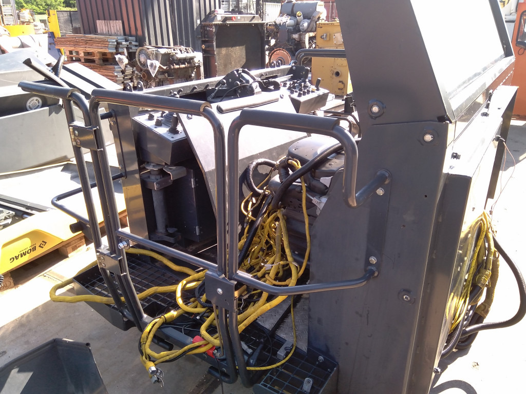 Bomag BM2000-75 - - Karosseri og eksteriør for Asfaltfres: bilde 4 Bomag BM2000-75 - - Karosseri og eksteriør for Asfaltfres: bilde 4