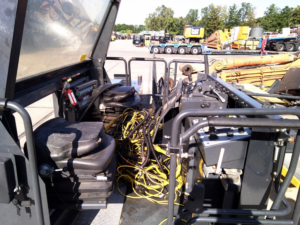 Bomag BM2000-75 - - Karosseri og eksteriør for Asfaltfres: bilde 2 Bomag BM2000-75 - - Karosseri og eksteriør for Asfaltfres: bilde 2