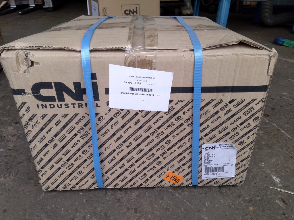 Case 31MJ-01016CG - 31MJ-01016 - Hydraulisk tank for Bygg og anlegg: bilde 5 Case 31MJ-01016CG - 31MJ-01016 - Hydraulisk tank for Bygg og anlegg: bilde 5