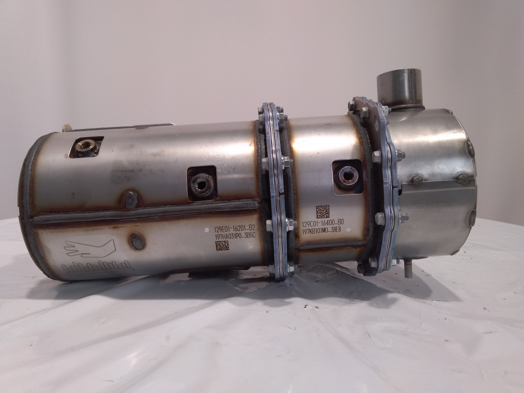 Case VV129E3016070 - 51548088 - AdBlue tank for Landbruksteknikk: bilde 1 Case VV129E3016070 - 51548088 - AdBlue tank for Landbruksteknikk: bilde 1