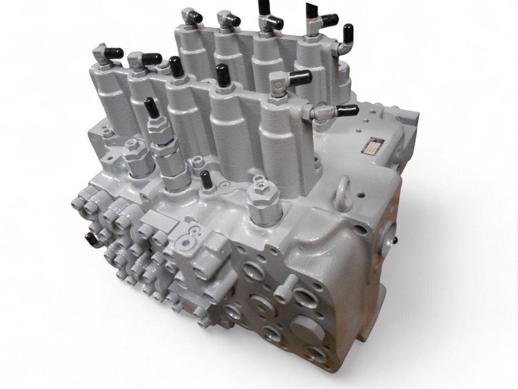 Hitachi 4632973 - UA36-100 - Hydraulisk ventil for Bygg og anlegg: bilde 1 Hitachi 4632973 - UA36-100 - Hydraulisk ventil for Bygg og anlegg: bilde 1