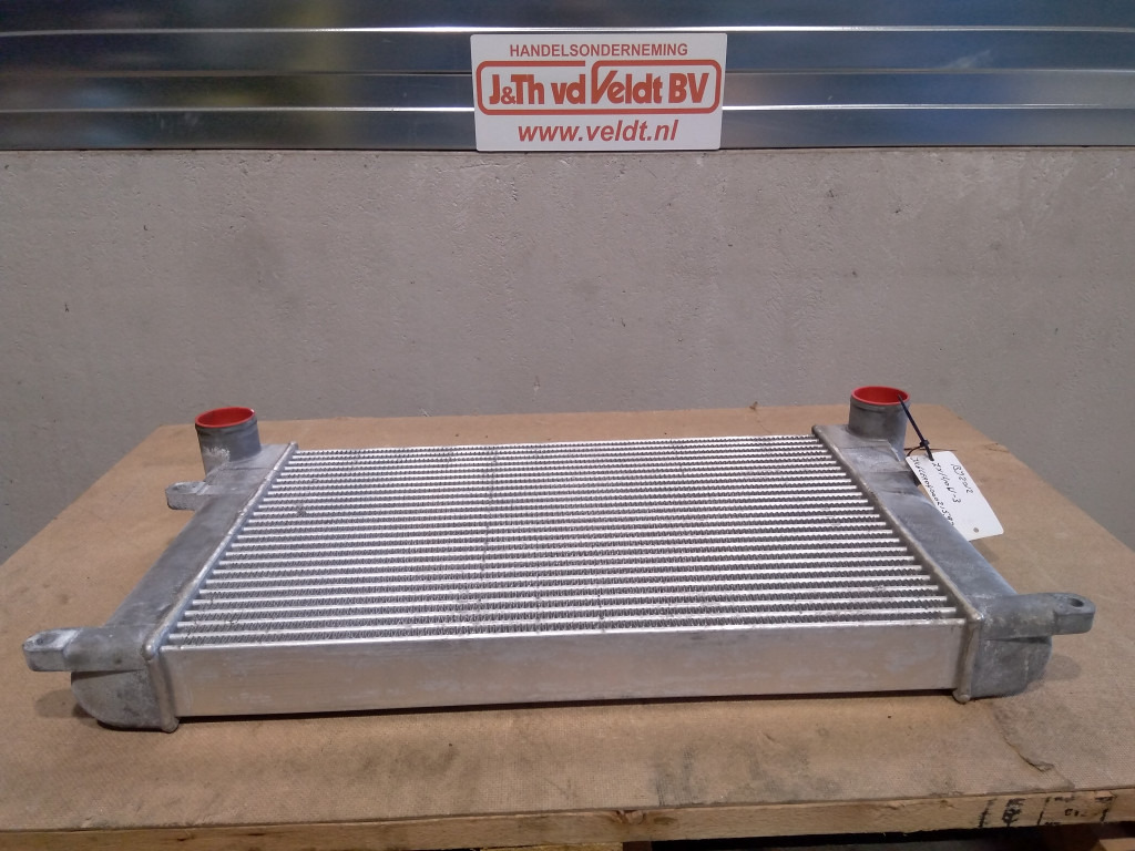 Hitachi ZX140W-3 - - Intercooler for Bygg og anlegg: bilde 1 Hitachi ZX140W-3 - - Intercooler for Bygg og anlegg: bilde 1