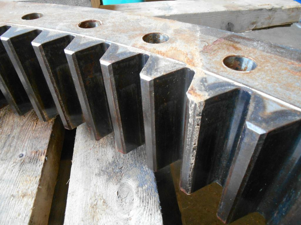 Hyundai 81ND-01020 - 81QG-01020B2 - Svingkrans for Bygg og anlegg: bilde 3 Hyundai 81ND-01020 - 81QG-01020B2 - Svingkrans for Bygg og anlegg: bilde 3