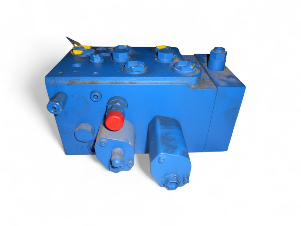 New Holland 87307986 - 87680515 - Hydraulisk ventil for Bygg og anlegg: bilde 2 New Holland 87307986 - 87680515 - Hydraulisk ventil for Bygg og anlegg: bilde 2