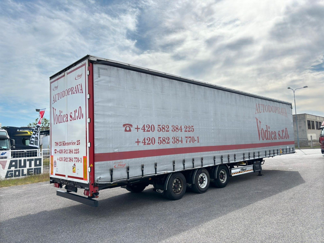 Fliegl SDS 380 01 - Gardintrailer: bilde 5 Fliegl SDS 380 01 - Gardintrailer: bilde 5