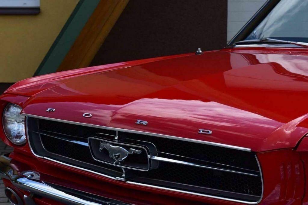 Ford Mustang Cabriolet - Personenbil: bilde 1 Ford Mustang Cabriolet - Personenbil: bilde 1