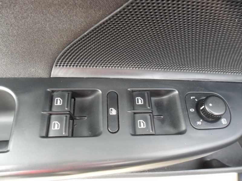 Stasjonsvogn Volkswagen Golf VI Variant Trendline: bilde 13