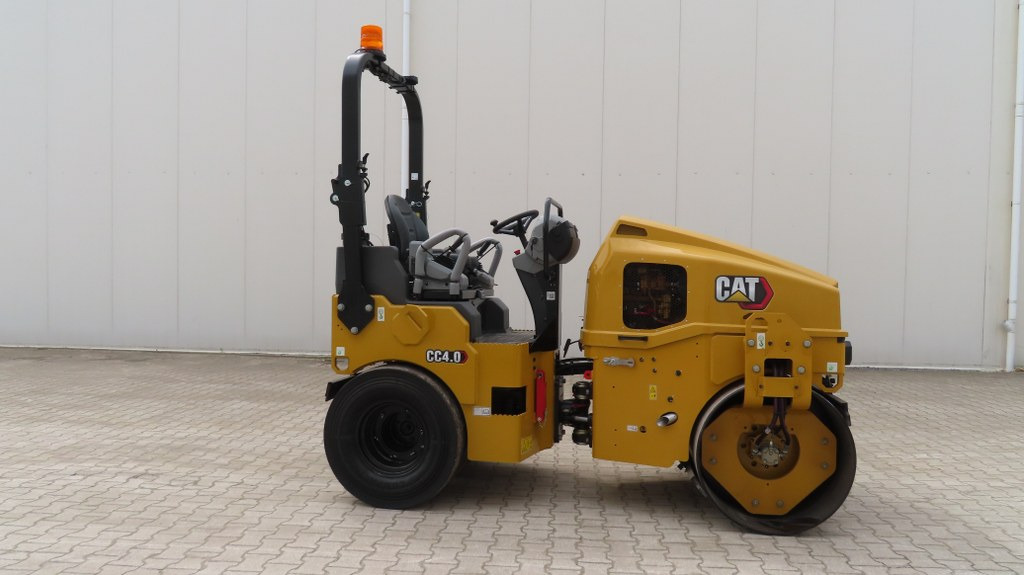 Caterpillar CC4.0 - Kombivals: bilde 1 Caterpillar CC4.0 - Kombivals: bilde 1