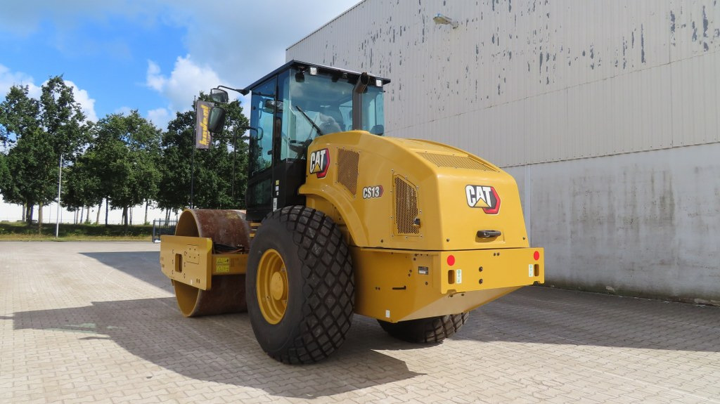 Caterpillar CS66B - Kompaktor: bilde 4 Caterpillar CS66B - Kompaktor: bilde 4