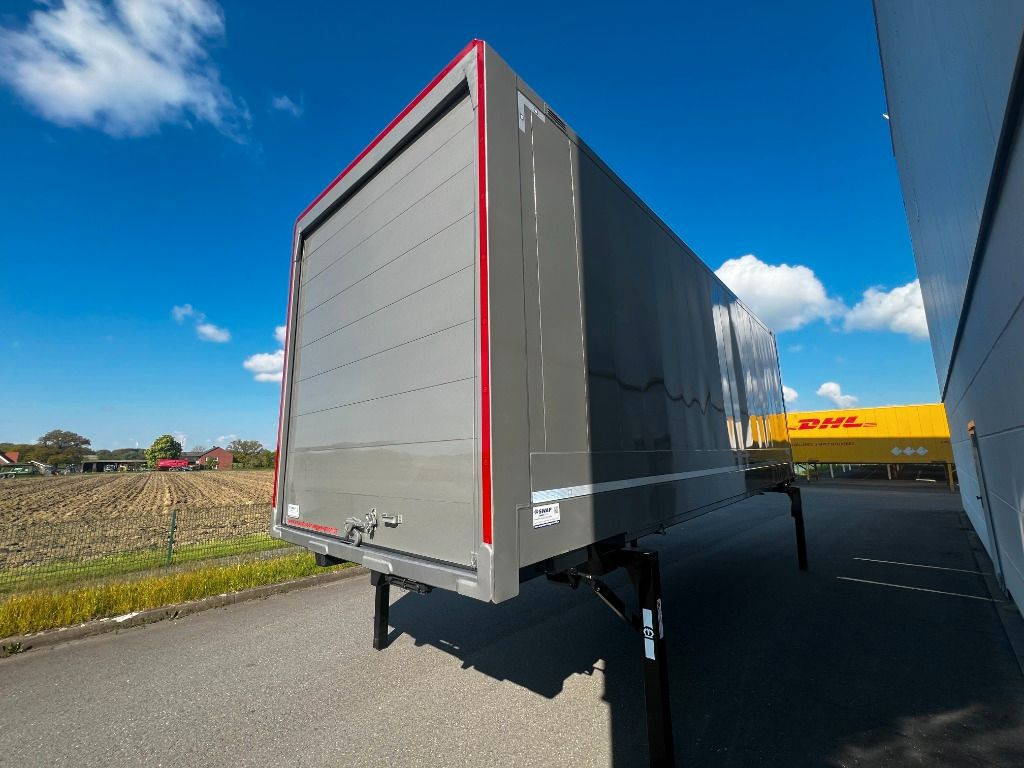 Krone Heck & Front Alu.- Rolltor - Vekselflak - varebil: bilde 2 Krone Heck & Front Alu.- Rolltor - Vekselflak - varebil: bilde 2
