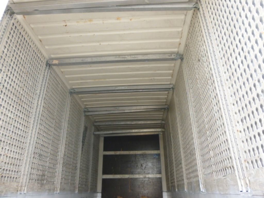 Krone Heck hohe Portaltüren Krone Heck hohe Portaltüren - Vekselflak - varebil: bilde 5 Krone Heck hohe Portaltüren Krone Heck hohe Portaltüren - Vekselflak - varebil: bilde 5