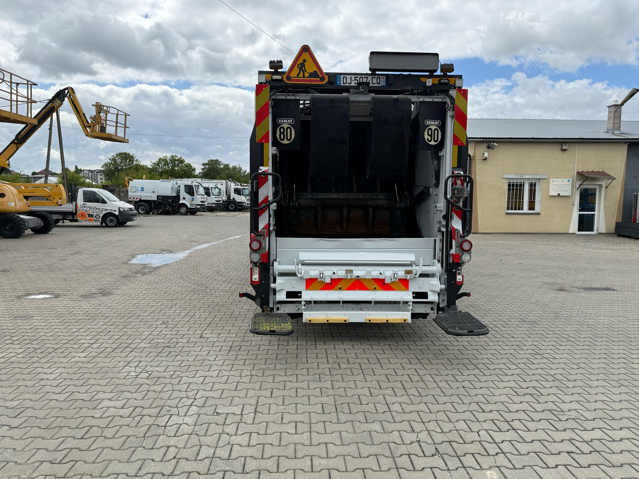Iveco Eurocargo CNG SEMAT - Søppelbil: bilde 5 Iveco Eurocargo CNG SEMAT - Søppelbil: bilde 5