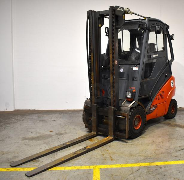 Linde H 35 T EVO 393-02 - Gasstruck: bilde 1 Linde H 35 T EVO 393-02 - Gasstruck: bilde 1