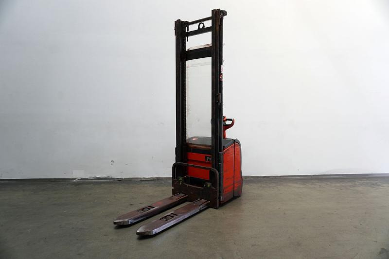 Linde L 14 i 372 - Stabler: bilde 2 Linde L 14 i 372 - Stabler: bilde 2