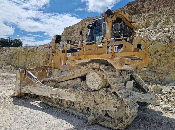 CAT D8T - Bulldozer: bilde 1 CAT D8T - Bulldozer: bilde 1
