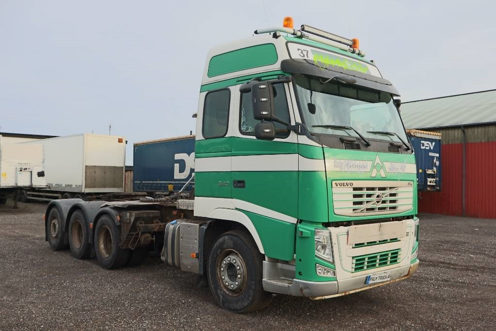 Volvo VOLVO FH 8X4 Serie 5674 - Chassis lastebil: bilde 2 Volvo VOLVO FH 8X4 Serie 5674 - Chassis lastebil: bilde 2