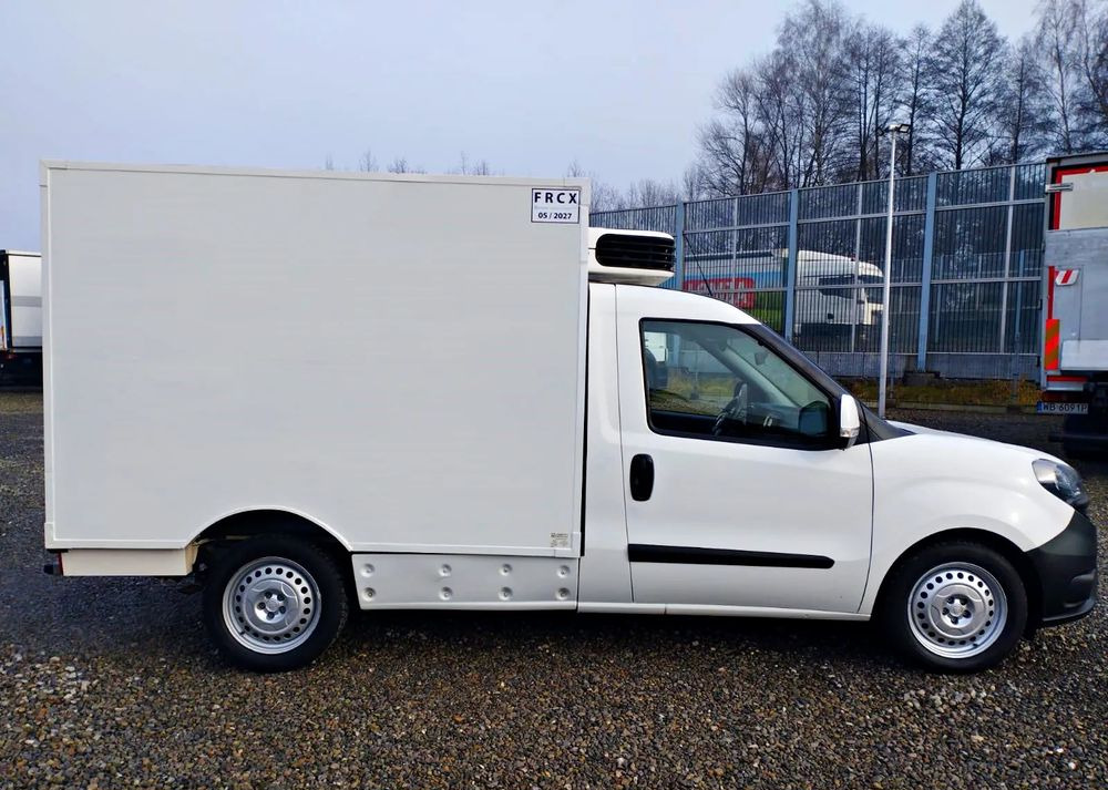 Fiat Doblo Chłodnia 105KM 2 zasilania chłodni - Kjølebil: bilde 4 Fiat Doblo Chłodnia 105KM 2 zasilania chłodni - Kjølebil: bilde 4